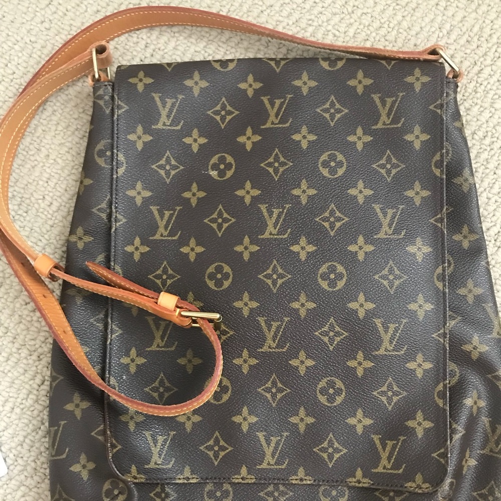 Louis Vuitton Crossbody